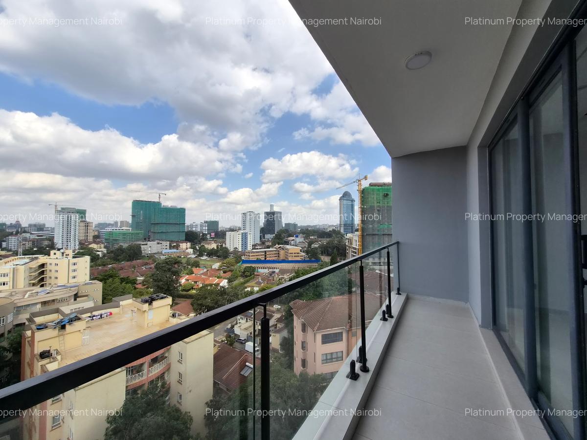 2 Bed Apartment with En Suite at Brookside Gardens - 6