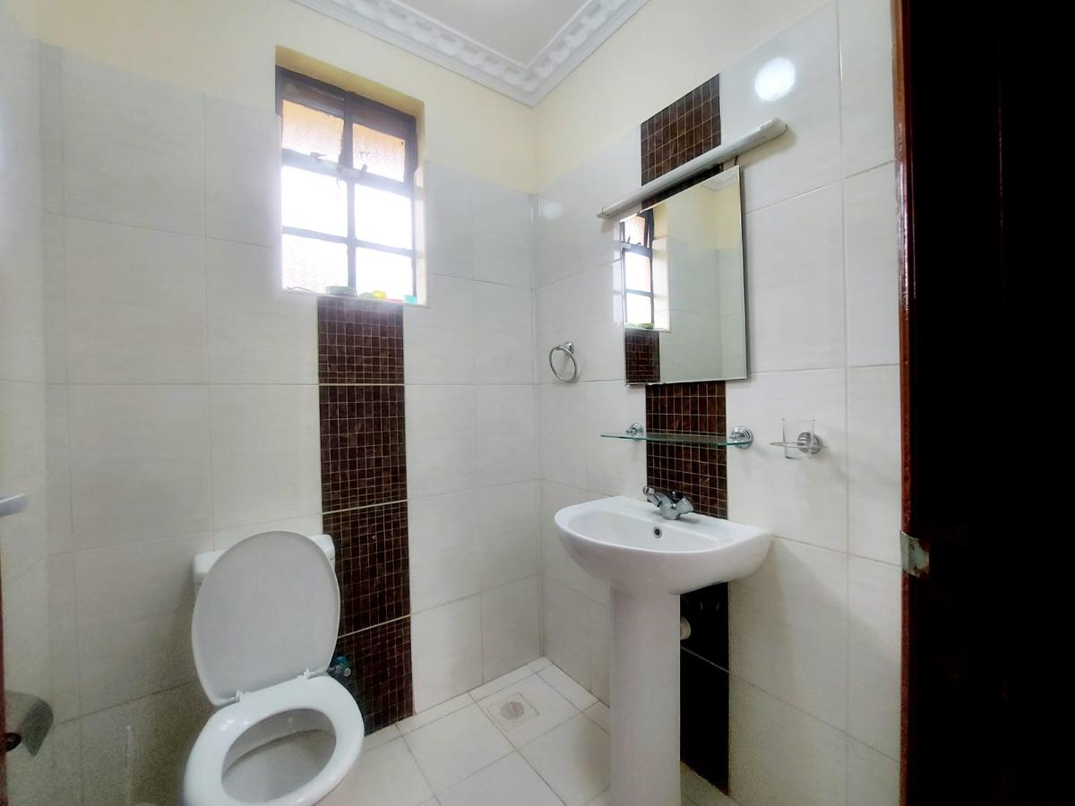 4 Bed Villa with En Suite at Fourways Junction Estate - 9