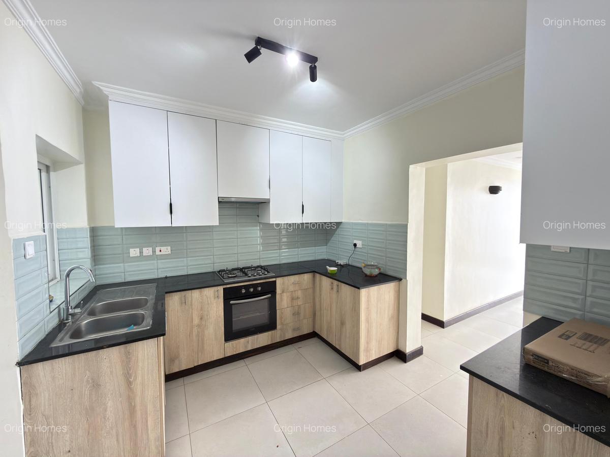 3 Bed Apartment with En Suite at Mombasa Road - 6
