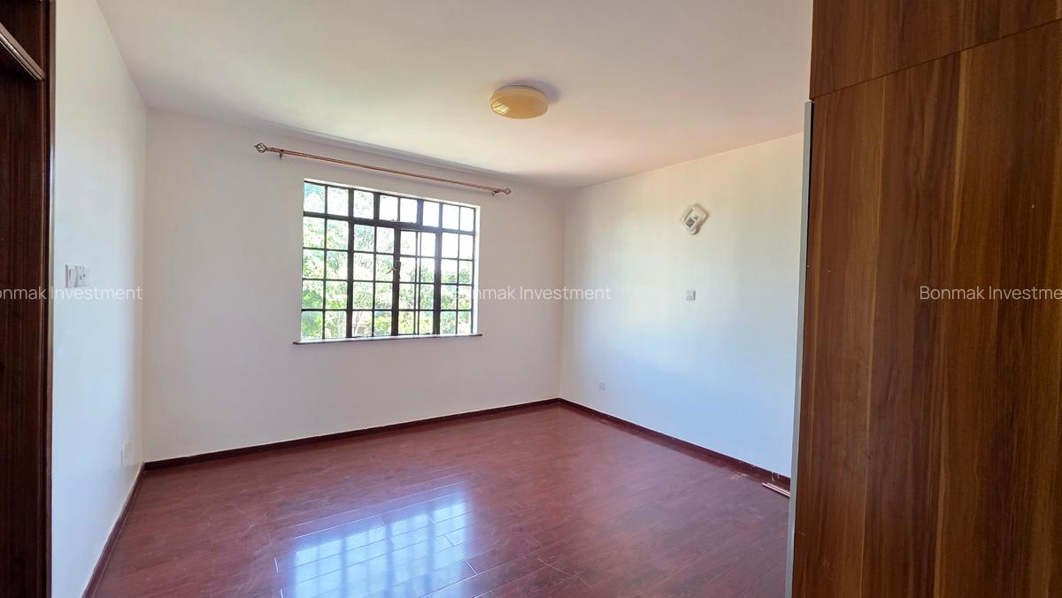 2 Bed Apartment with En Suite at Mbaazi Road. - 4