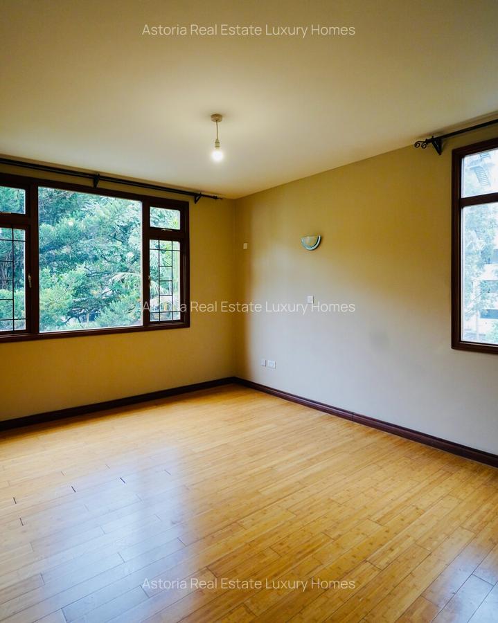 3 Bed Apartment with En Suite at 2026-536 3 Bed - 16