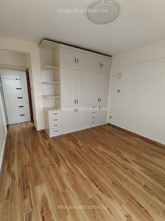 2 Bed Apartment with Gym in Kilimani - 1