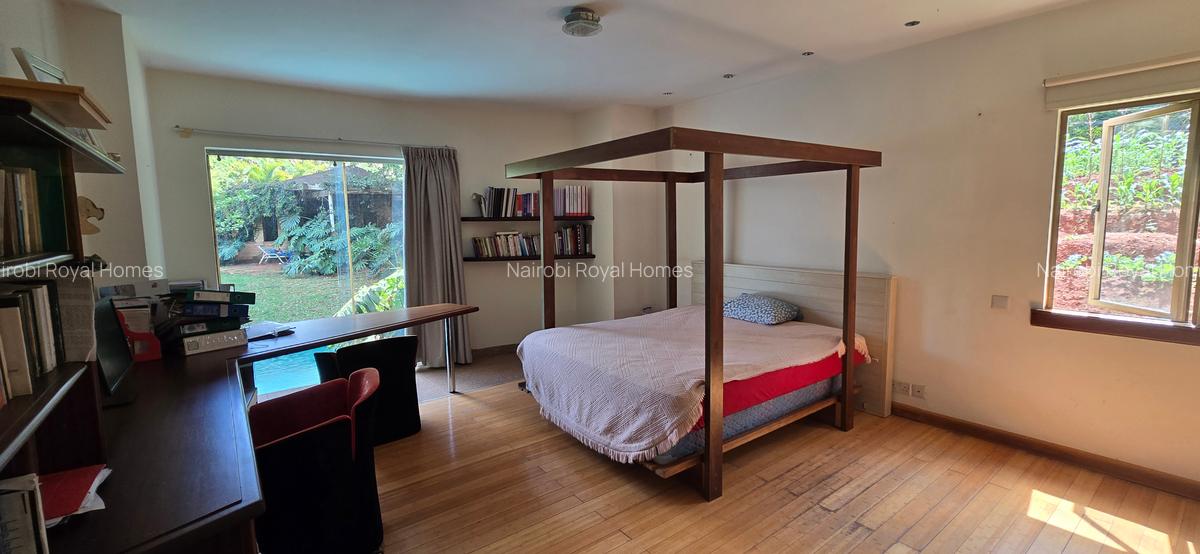 5 Bed House with En Suite at Magnolia Close - 7