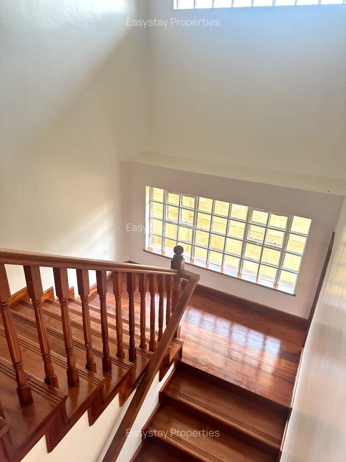 3 Bed House with En Suite in Nyari - 5