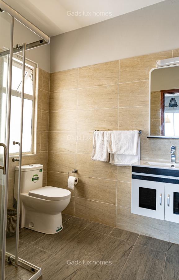 Serviced 2 Bed Apartment with En Suite at Othaya Road - 19