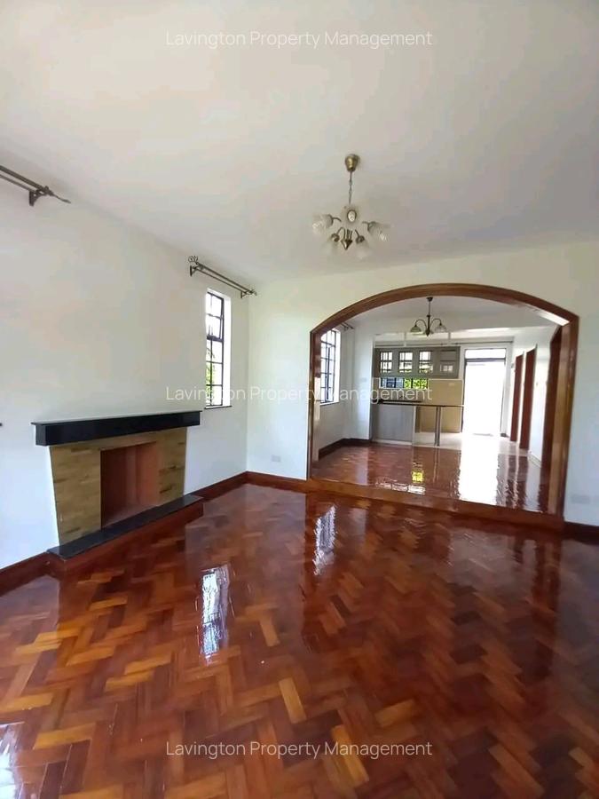 4 Bed Townhouse with En Suite at Loresho - 5