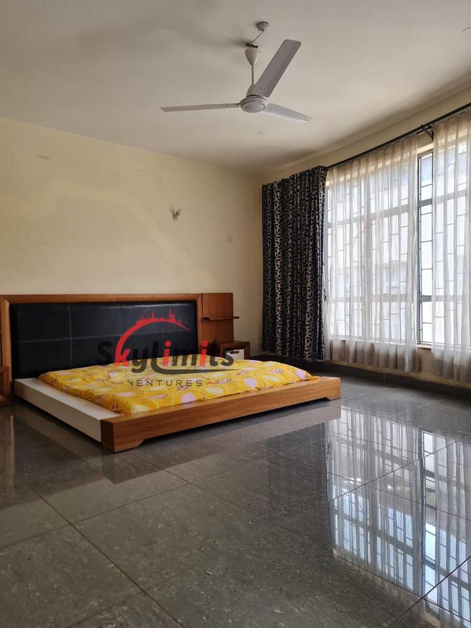 5 Bed Townhouse with En Suite at General Mathenge - 7