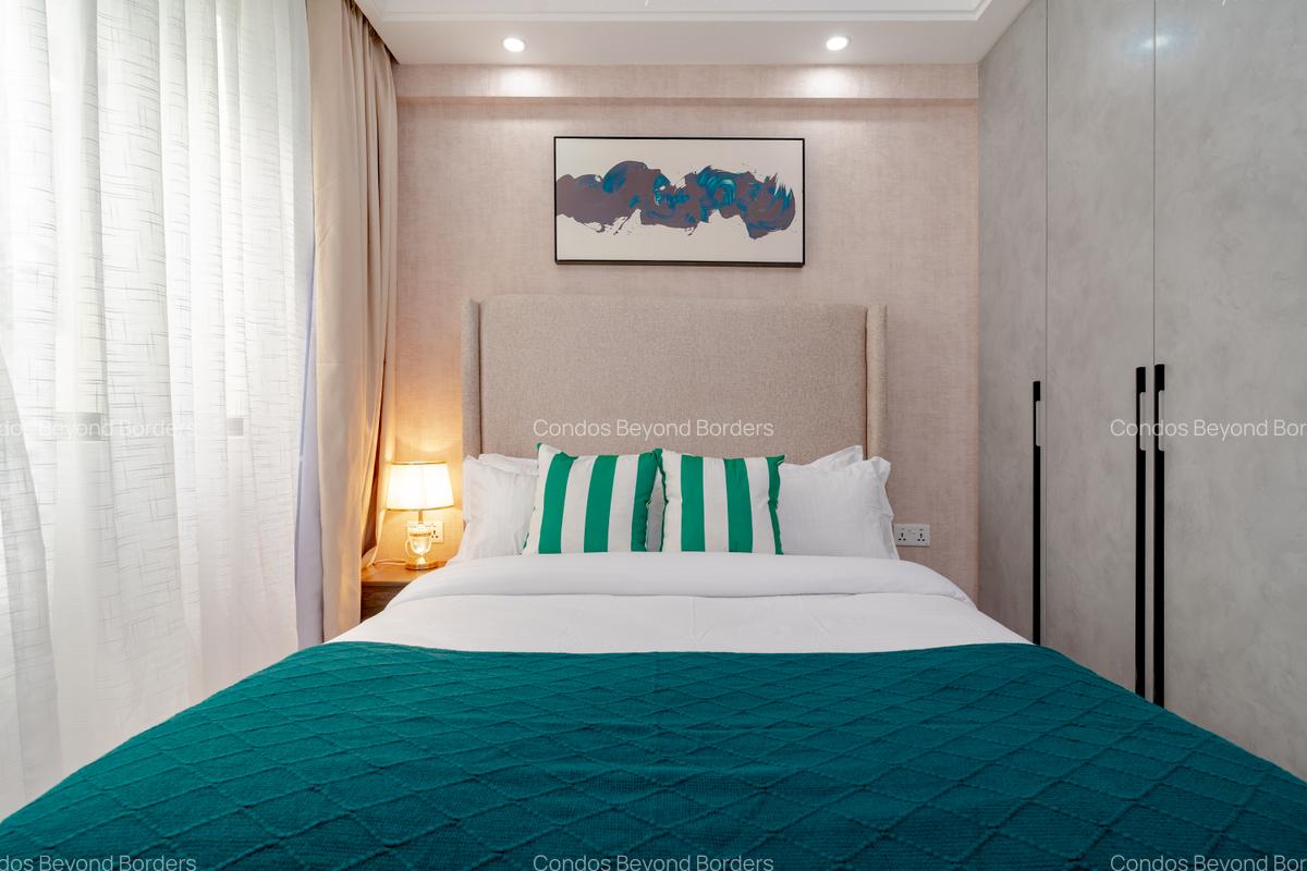 Serviced 2 Bed Apartment with En Suite at Riverside Drive - 15