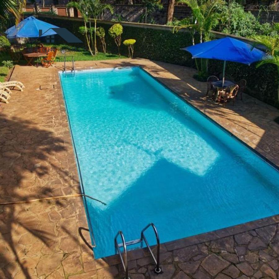 4 Bed Apartment with En Suite at Lavington - 4