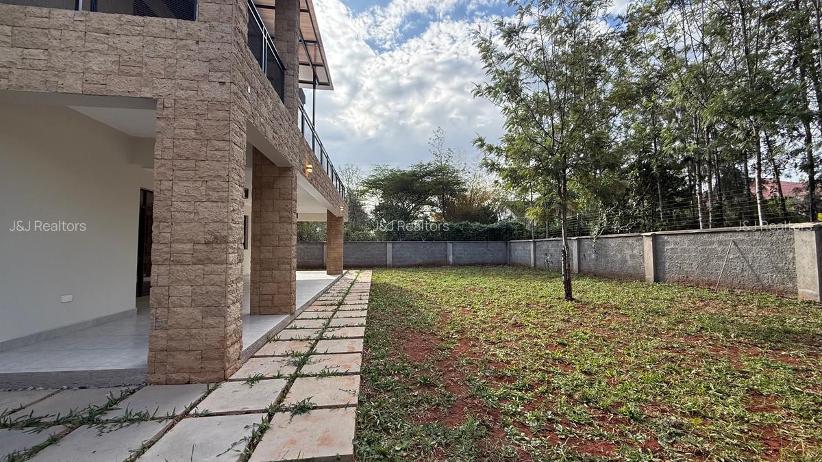 6 Bed Villa with En Suite in Karen - 12