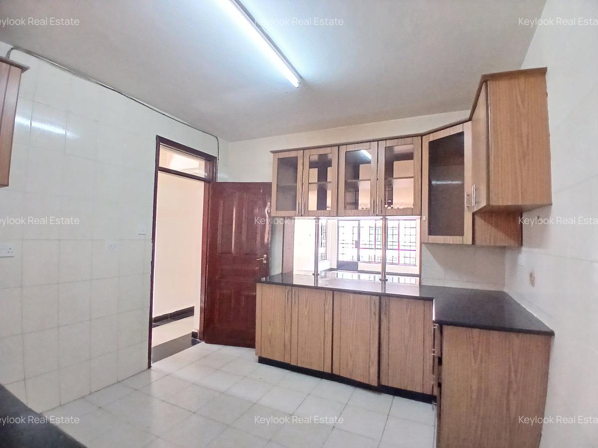 2 Bed Apartment with En Suite at Lavington - 9