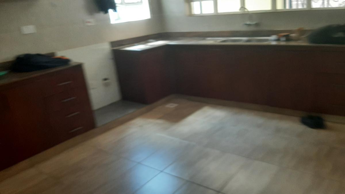 4 Bed Townhouse with En Suite at Karen - 6