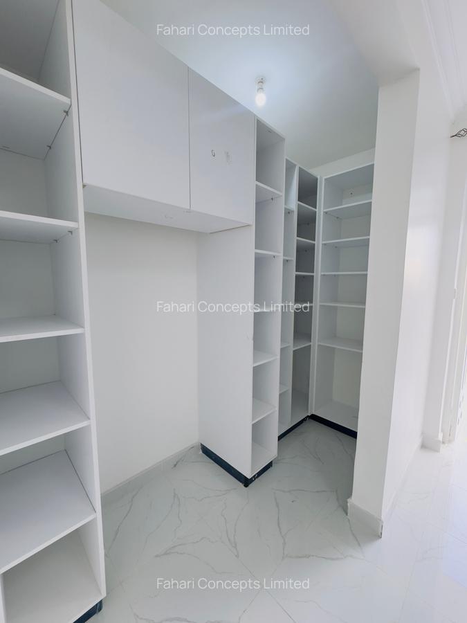 4 Bed Townhouse with En Suite at Muigai - 6