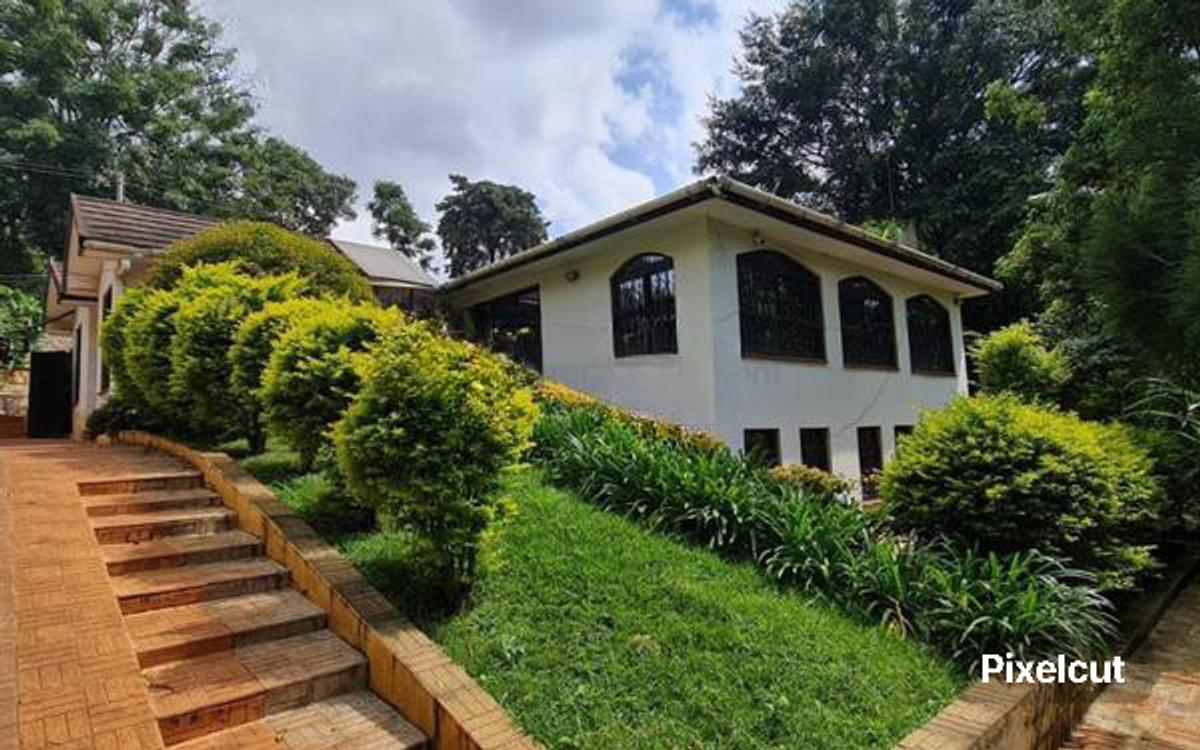 Commercial Property with Service Charge Included at Lavington - 8