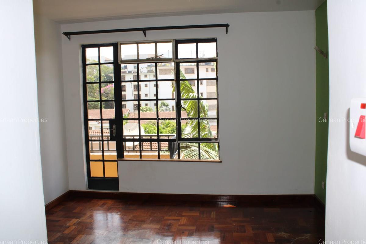 2 Bed Apartment with Borehole in Westlands Area - 4