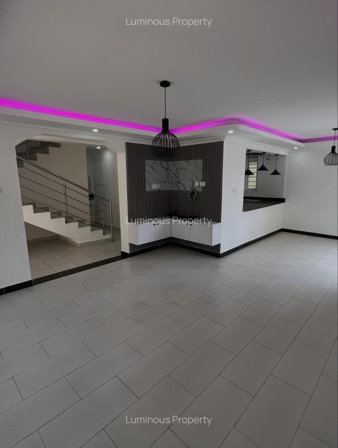 4 Bed Townhouse with En Suite at Kamakis - 2