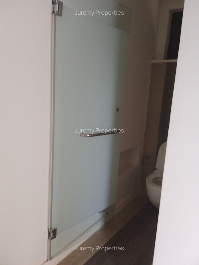 4 Bed Townhouse with En Suite in Lavington - 4