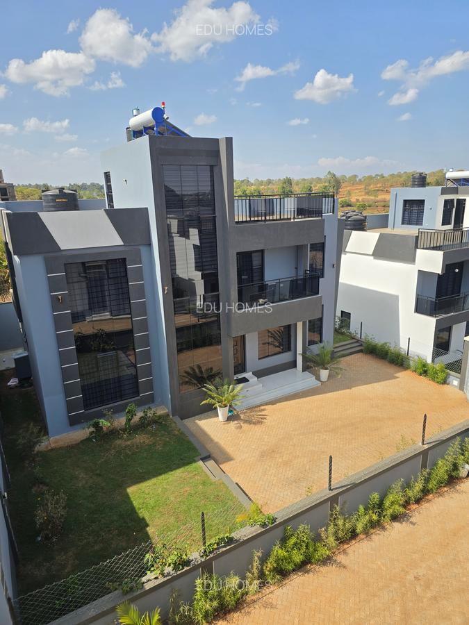 4 Bed House with En Suite at Thikaroad - 15