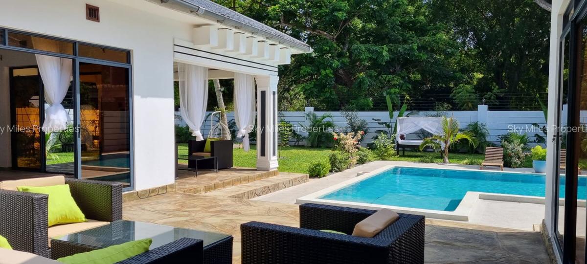 3 Bed Villa with En Suite at Mtwapa - 18