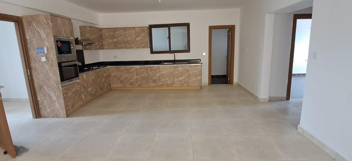 3 Bed Apartment with En Suite in Rhapta Road - 2