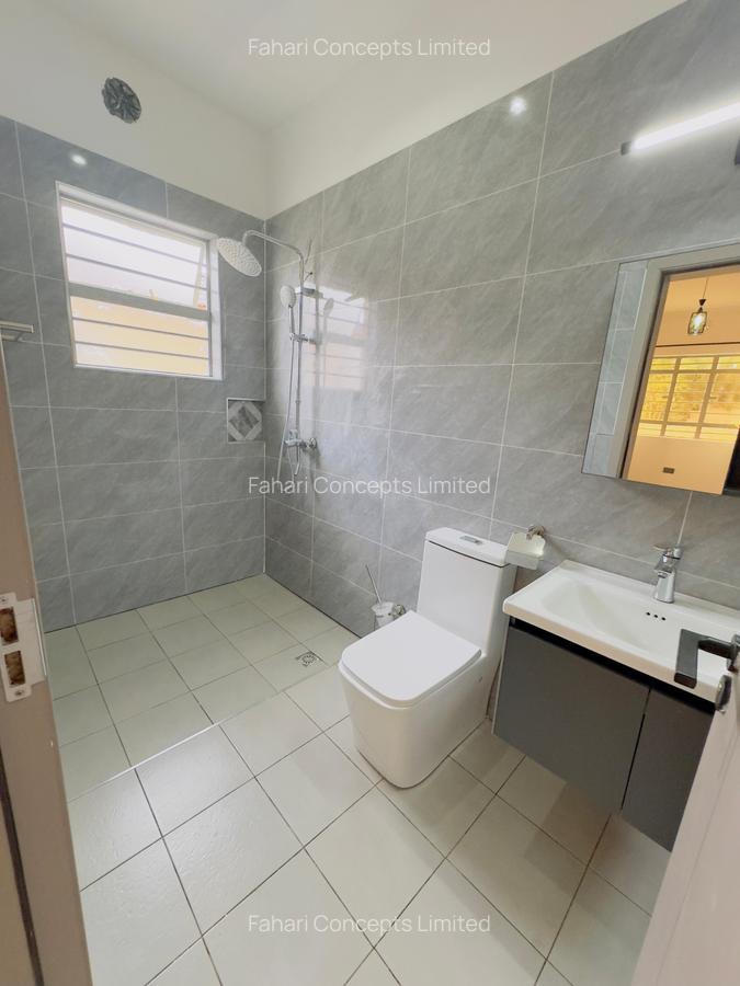 3 Bed House with En Suite at Acacia - 12