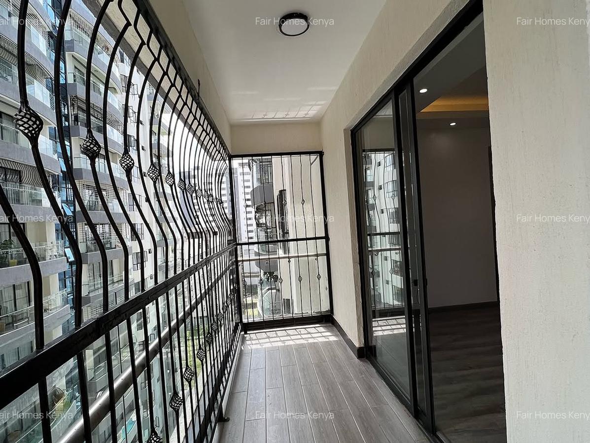 5 Bed Apartment with En Suite at Valley Arcade - 9