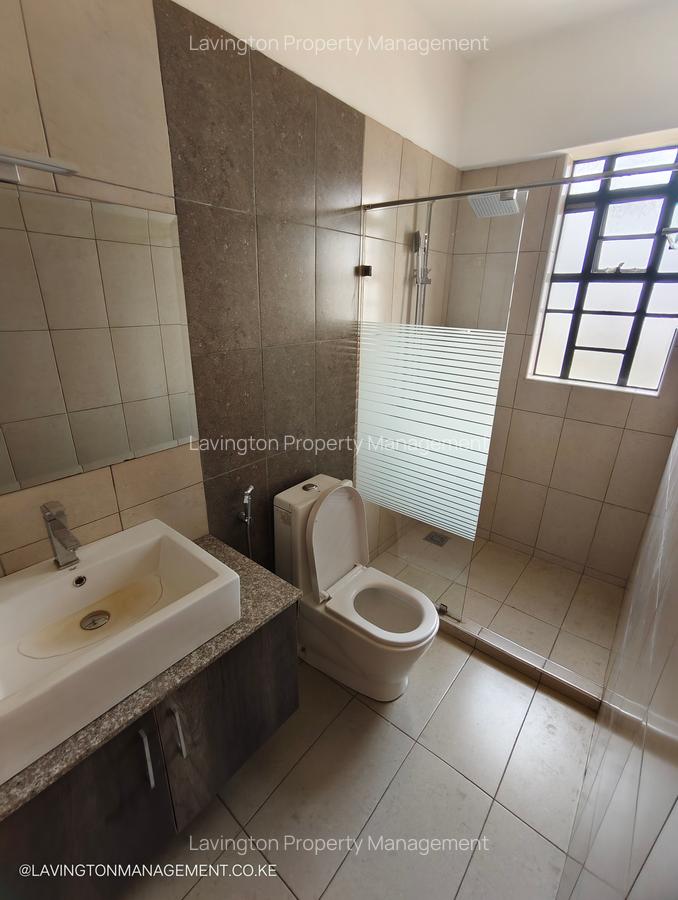 3 Bed Apartment with En Suite at Kilimani - 7