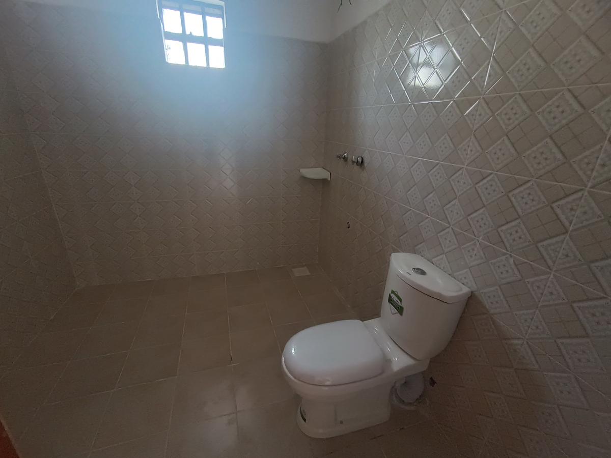 3 Bed House with En Suite in Kitengela - 14