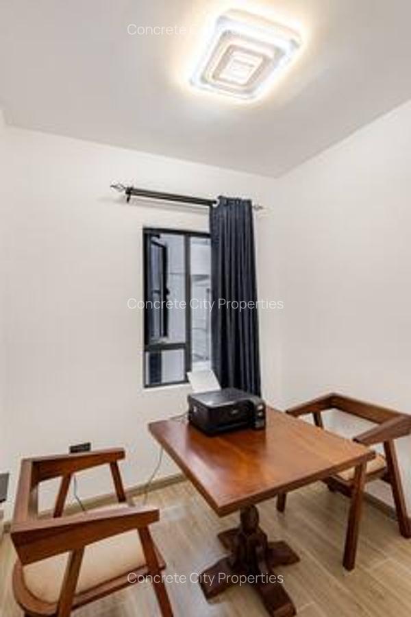 Serviced 2 Bed Apartment with En Suite at George Padmore Road - 8