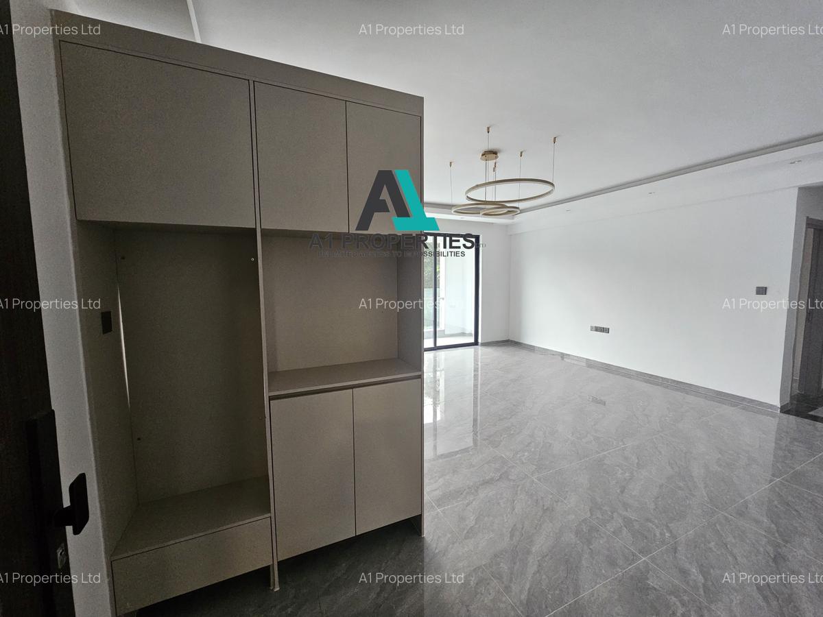 2 Bed Apartment with En Suite in Kileleshwa - 5