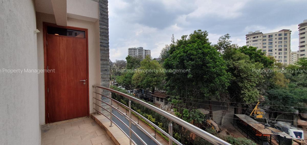 4 Bed Apartment with En Suite at General Mathenge Rd - 20