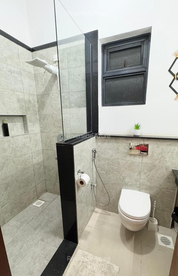 Serviced 3 Bed Apartment with En Suite at Rivers - 6