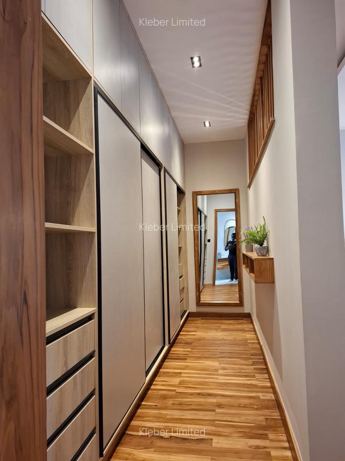 4 Bed Villa with En Suite in Loresho - 17