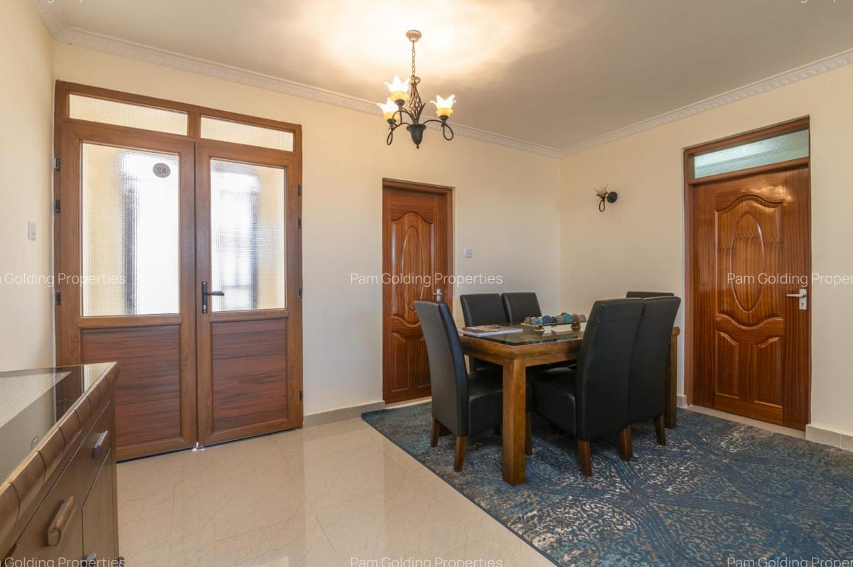 4 Bed Townhouse with En Suite in Athi River - 4