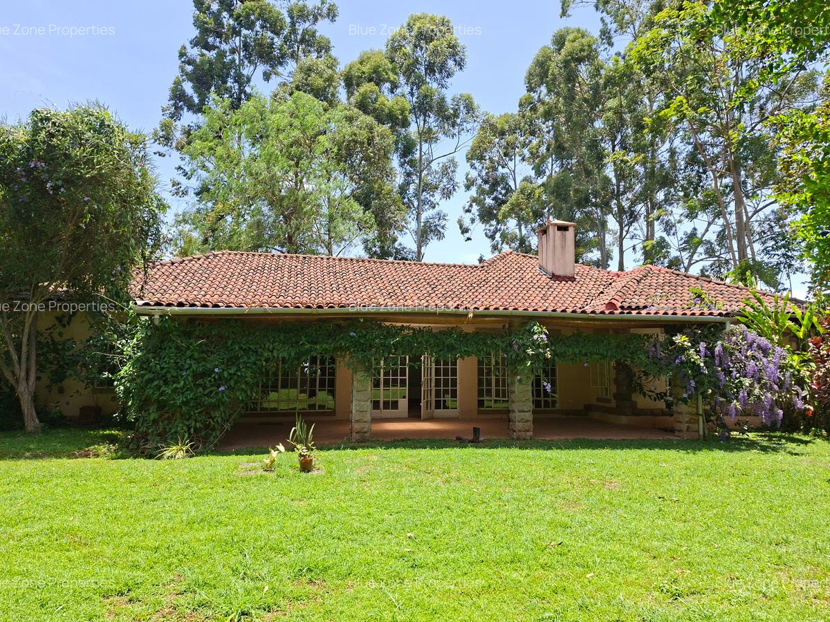 3 Bed Villa with En Suite at Off Ridgeways Rd - 1