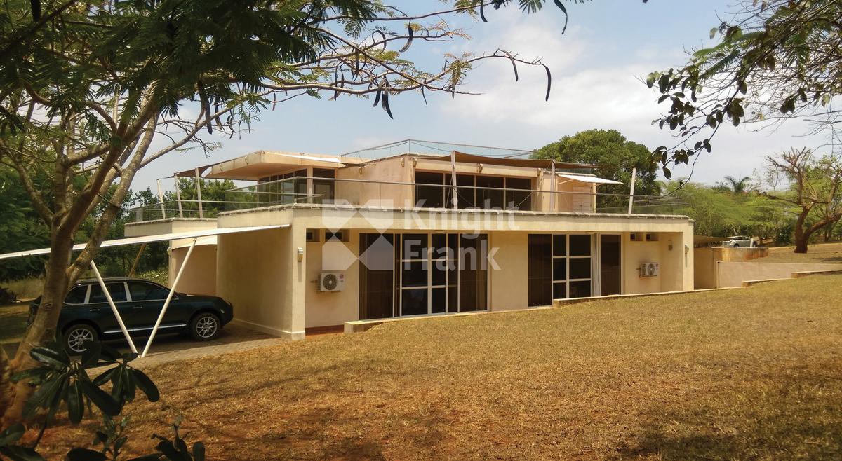 3 Bed Villa with Staff Quarters at Vipingo Ridge - 1