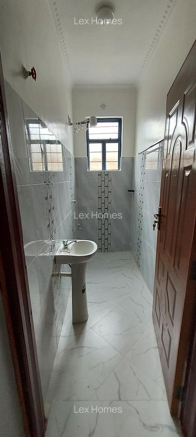 4 Bed House with En Suite in Ongata Rongai - 13