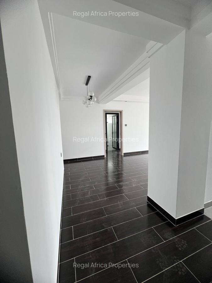 2 Bed Apartment with Parking in Kilimani - 13