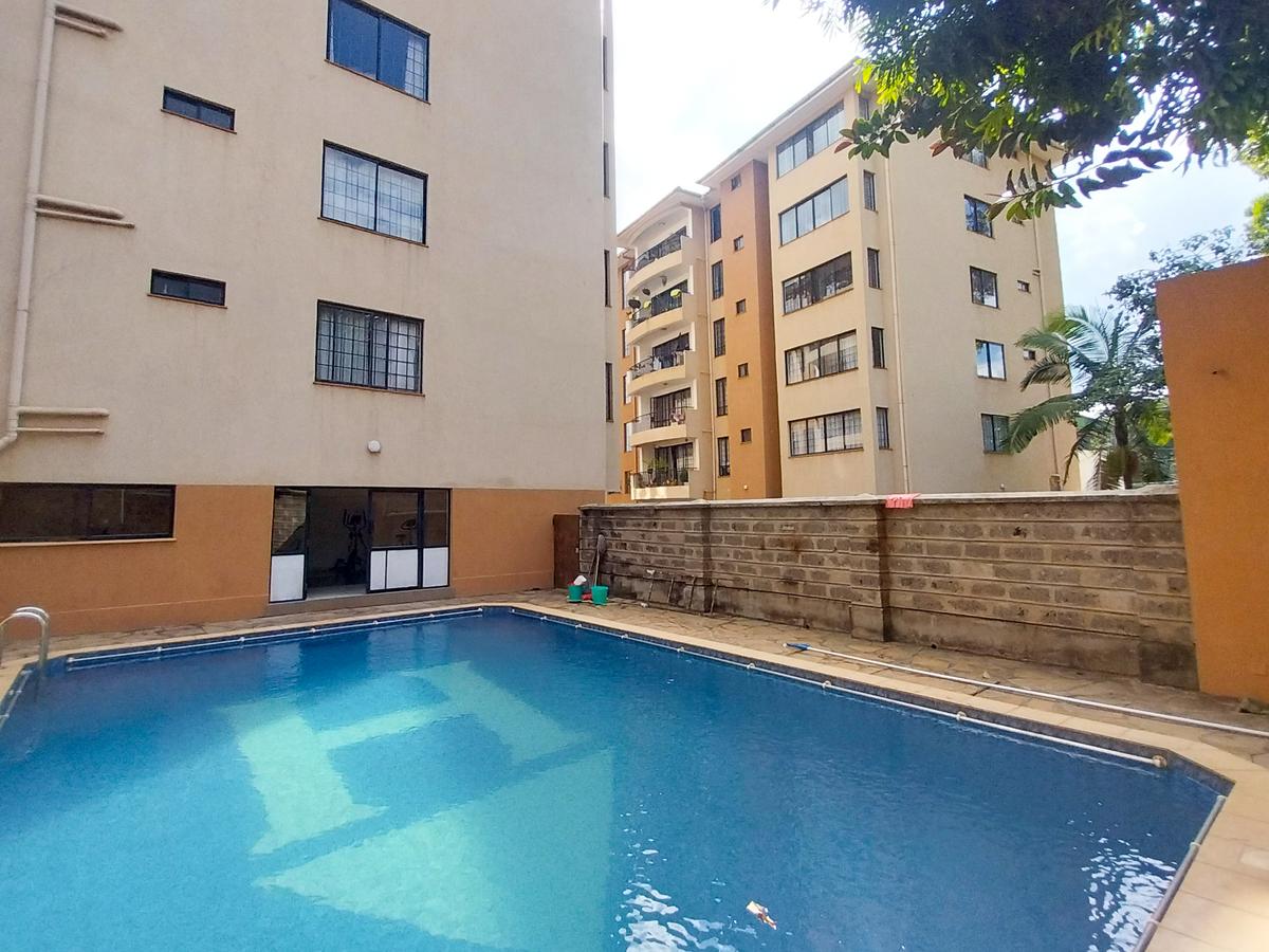 4 Bed Apartment with Swimming Pool at Brookside Drive - 2