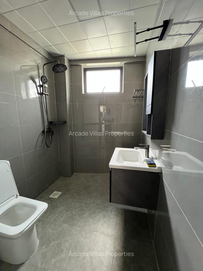 2 Bed Apartment with En Suite in Riverside - 13