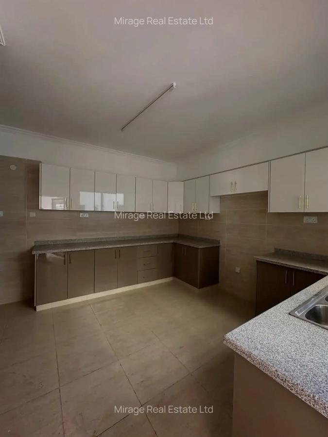 3 Bed Apartment with En Suite in Kileleshwa - 4