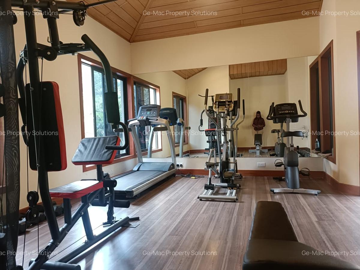 4 Bed House with En Suite in Spring Valley - 15