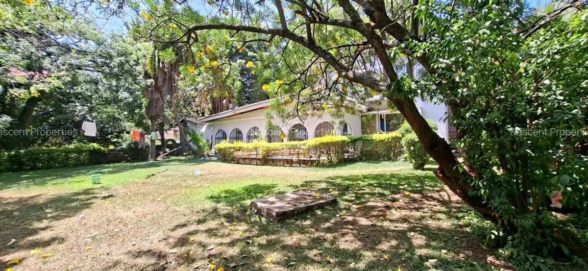 4 Bed House with En Suite in Muthaiga - 9