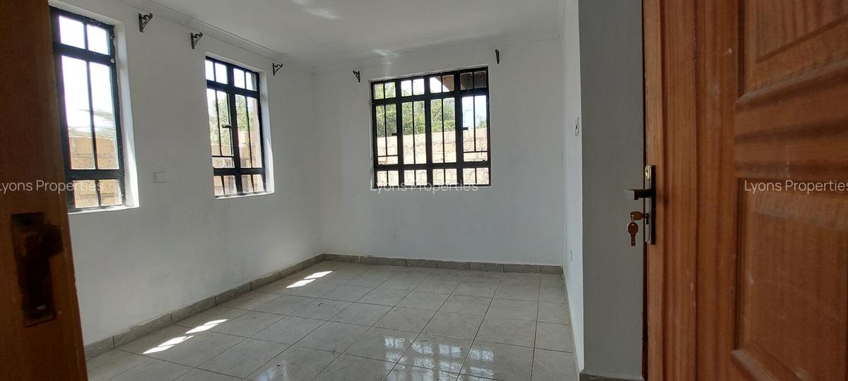 4 Bed Townhouse with En Suite at Rimpa - 8