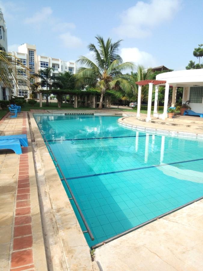 Furnished 3 Bed Apartment with En Suite at Ar909 - 2