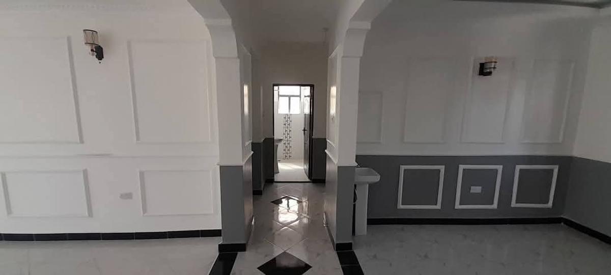 5 Bed Townhouse with En Suite in Lavington - 8