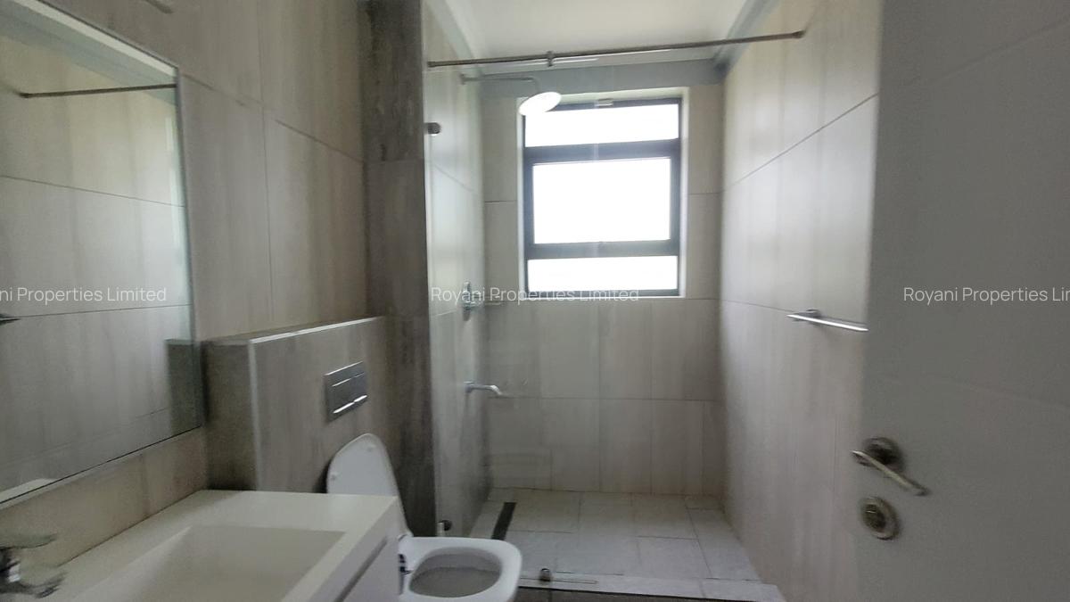 4 Bed Townhouse with En Suite in Runda - 9