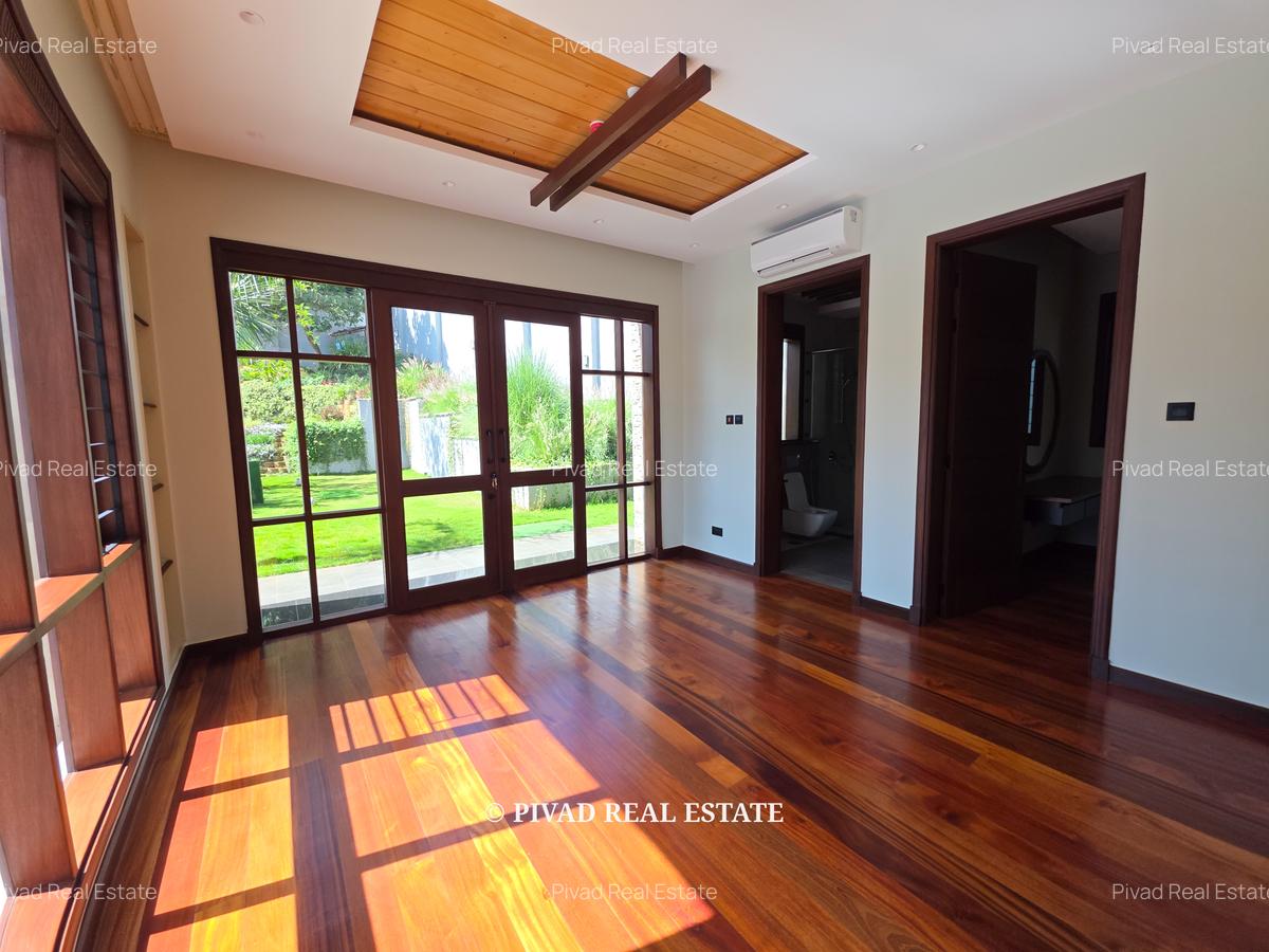 4 Bed House with Swimming Pool in Runda - 9