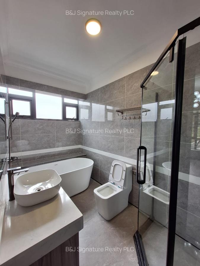 4 Bed Apartment with En Suite in Kileleshwa - 14