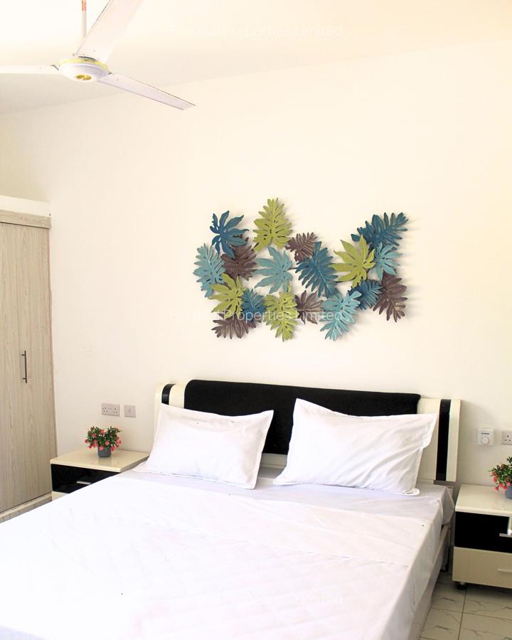 2 Bed Apartment with Swimming Pool in Bamburi - 12